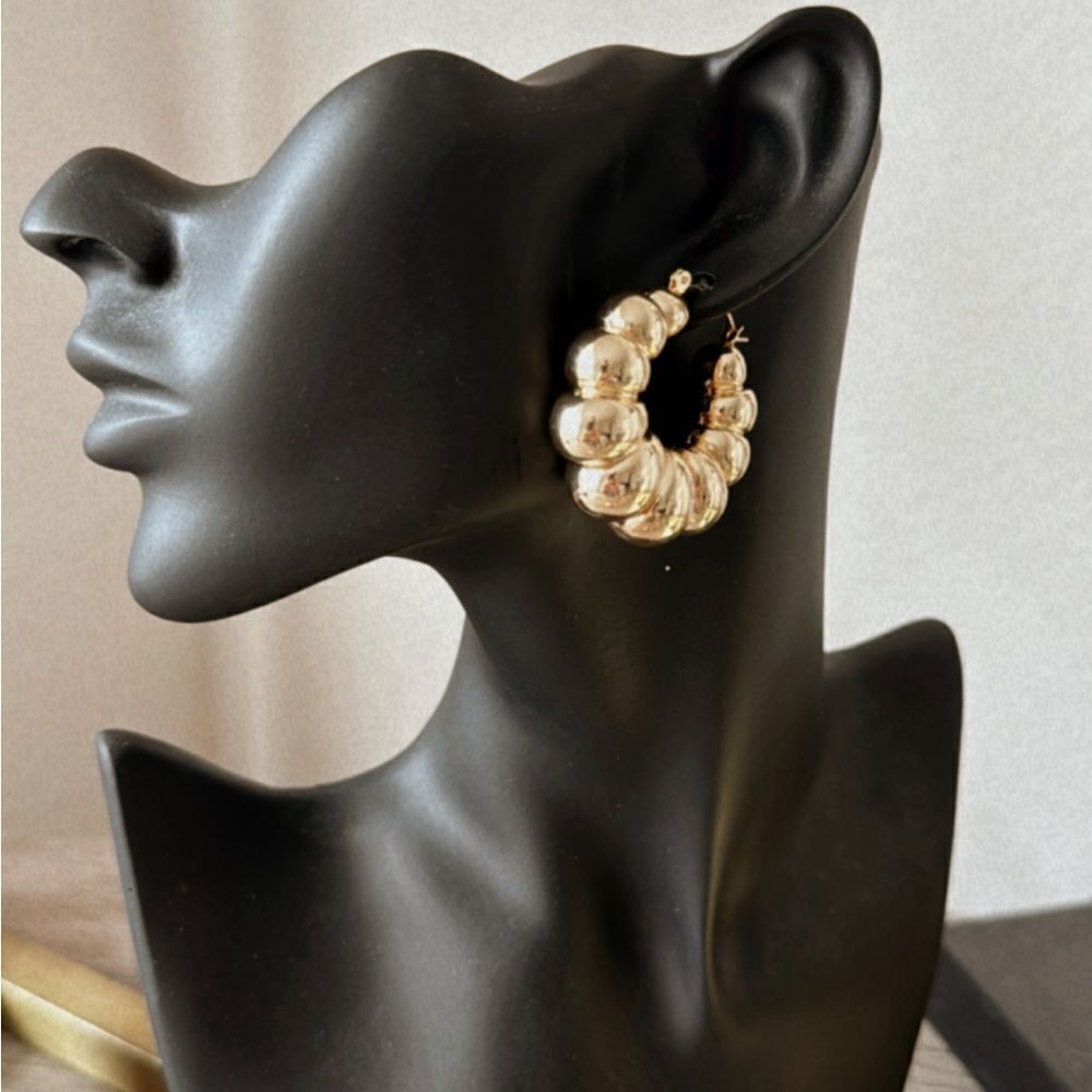 Vintage style hoop earrings A661 - Picture 5 of 6